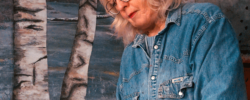 Fotografisches Portrait einer Künstlerin